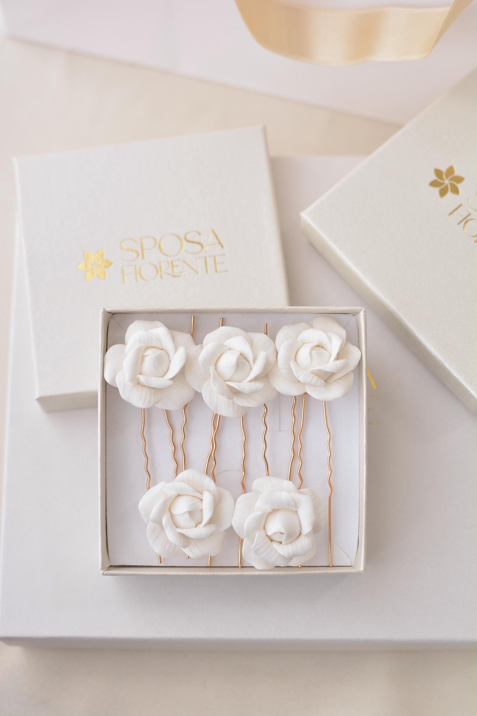 Rosa hairpin
